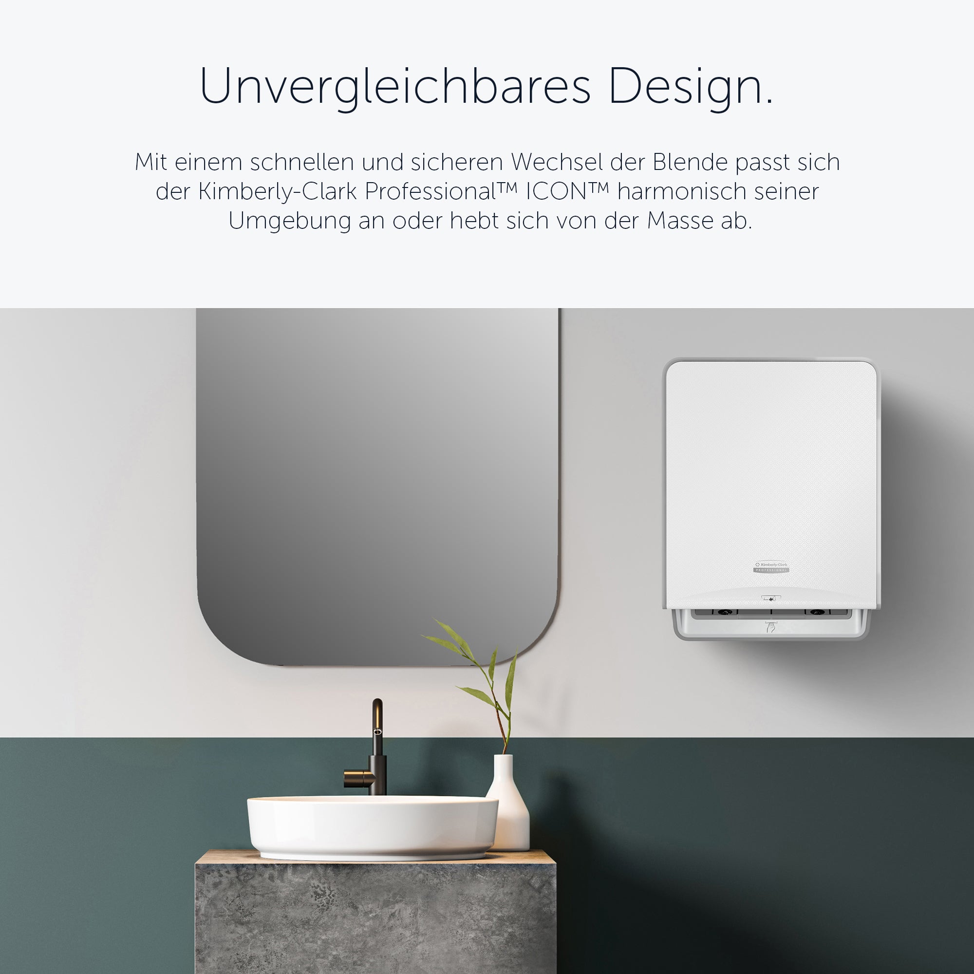 Kimberly-Clark Professional™ Automatischer ICON™-Rollenhandtuchspender (53940), weißes Gehäuse mit weißer Blende im Mosaikdesign; 1 Spender und eine Blende pro Verkaufseinheit